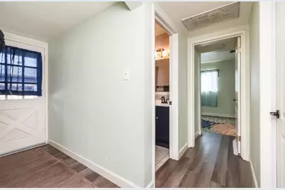 8057 Butternut Drive, Citrus Heights, CA 95621 - Photo 17