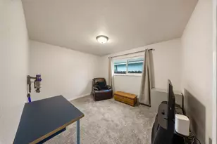 1313 Sharonwood Dr, Modesto, CA 95355 - Photo 15