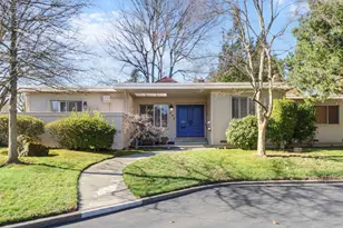 907 Commons Dr, Sacramento, CA 95825 - Photo 1