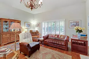 907 Commons Dr, Sacramento, CA 95825 - Photo 9