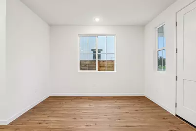 6443 Jacinto Avenue, Sacramento, CA 95823 - Photo 15