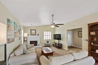 1033 Westmont Terrace, Modesto, CA 95356 - Photo 9