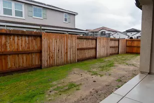 2039 Carmel Rnch Cir, Oakdale, CA 95361 - Photo 15