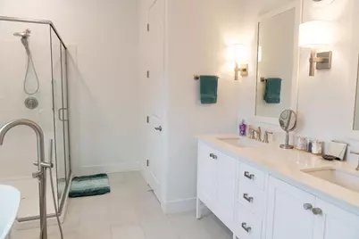 2039 Carmel Ranch Circle, Oakdale, CA 95361 - Photo 13