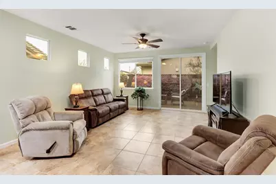 9882 Sheffield Way, Elk Grove, CA 95757 - Photo 19