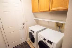 3904 Fawn Run Way, Antelope, CA 95843 - Photo 27