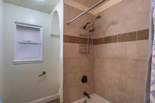 1329 Schulenberg Ave, Modesto, CA 95350 - Photo 15