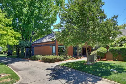 2238 Woodside Lane #13, Sacramento, CA 95825 - Photo 31