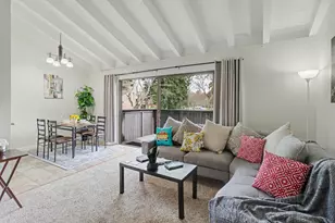 2238 Woodside Ln, Sacramento, CA 95825 - Photo 13