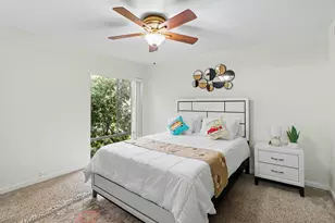 2238 Woodside Ln, Sacramento, CA 95825 - Photo 23