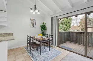 2238 Woodside Ln, Sacramento, CA 95825 - Photo 9