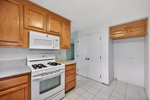 8572 Oakview Ln, Fair Oaks, CA 95628 - Photo 15