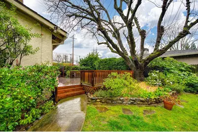 8572 Oak View Lane, Fair Oaks, CA 95628 - Photo 41