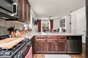 555 Honeysuckle Dr, Ione, CA 95640 - Photo 11