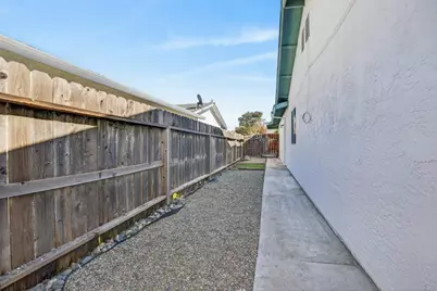 4312 Rosecreek Court, Sacramento, CA 95826 - Photo 31