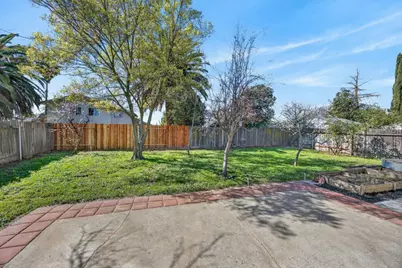 4312 Rosecreek Court, Sacramento, CA 95826 - Photo 25