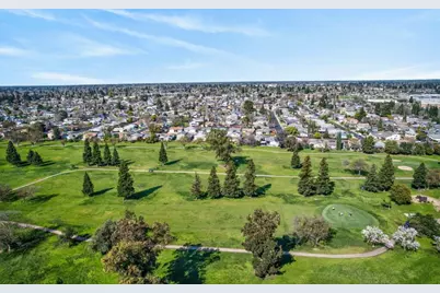 4312 Rosecreek Court, Sacramento, CA 95826 - Photo 37