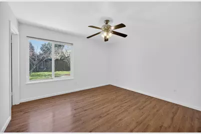 4312 Rosecreek Court, Sacramento, CA 95826 - Photo 17