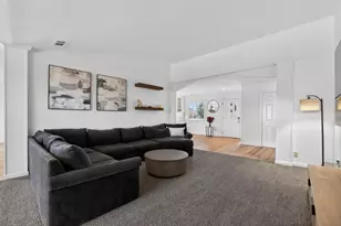 8330 Bianchi Rd, Roseville, CA 95747 - Photo 17