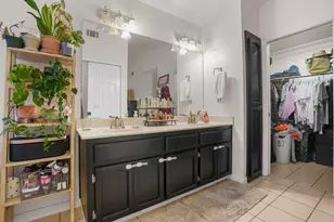 1017 Jayhawk Way, Modesto, CA 95358 - Photo 15