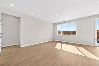 1128 Mallory Ridge Street, Roseville, CA 95747 - Photo 5