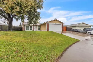5231 St Moritz Ct, Sacramento, CA 95842 - Photo 3