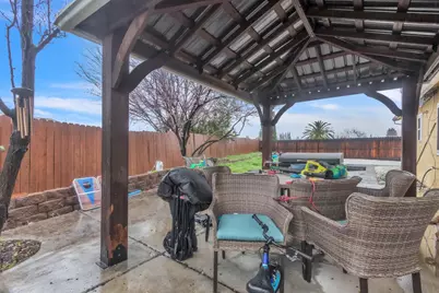 5231 Saint Moritz Court, Sacramento, CA 95842 - Photo 25