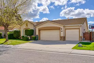 9975 River View Cir, Stockton, CA 95209 - Photo 3