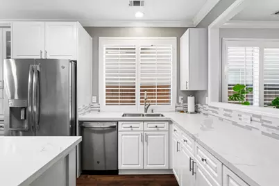 9975 River View Circle, Stockton, CA 95209 - Photo 13