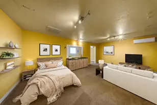 936 College Ave, Modesto, CA 95350 - Photo 11