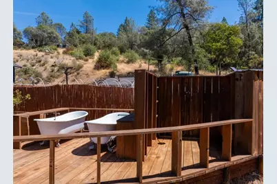 12233 Hilltop Drive, Grass Valley, CA 95949 - Photo 17