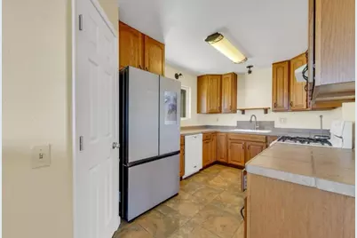 12233 Hilltop Drive, Grass Valley, CA 95949 - Photo 5