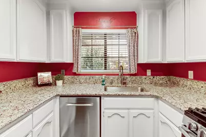 401 Tanner Court, Roseville, CA 95678 - Photo 13