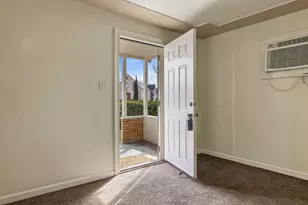 512 N Palm St, Turlock, CA 95380 - Photo 7