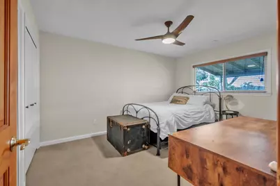 5220 Lynnadeane Court, Carmichael, CA 95608 - Photo 21