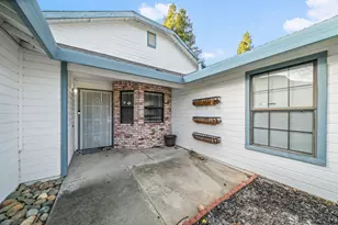 9038 Weeping Fig Way, Elk Grove, CA 95758 - Photo 15