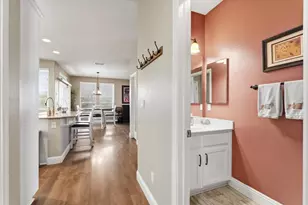 18 Holden Ct, Sacramento, CA 95835 - Photo 17