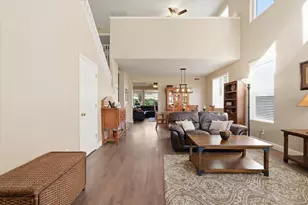 18 Holden Ct, Sacramento, CA 95835 - Photo 3