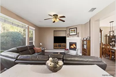 18 Holden Court, Sacramento, CA 95835 - Photo 9