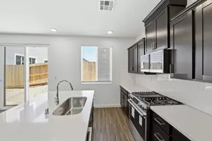 1211 Leonhardt Loop, Lincoln, CA 95648 - Photo 3