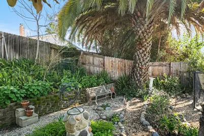 8336 Newbridge Way, Citrus Heights, CA 95610 - Photo 3