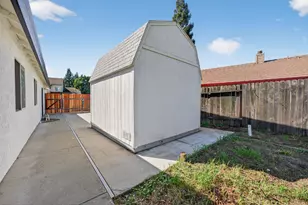 402 Rosewood Ct, Roseville, CA 95747 - Photo 23