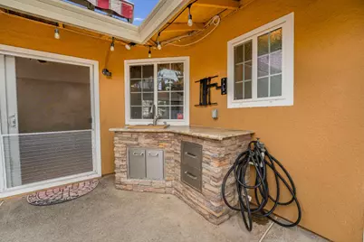 8704 Montiflora Court, Elk Grove, CA 95624 - Photo 27