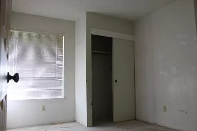 8282 Moorhaven Way, Sacramento, CA 95828 - Photo 9