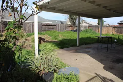 8282 Moorhaven Way, Sacramento, CA 95828 - Photo 11