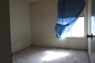 8282 Moorhaven Way, Sacramento, CA 95828 - Photo 15