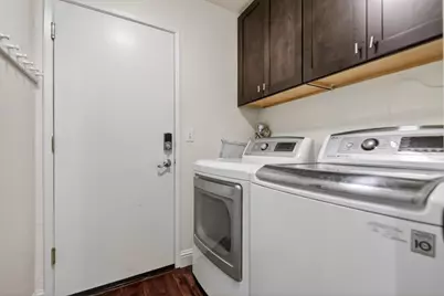 5506 Thornhill Court, Stockton, CA 95219 - Photo 13