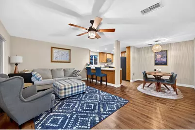 7611 Wynndel Way, Elk Grove, CA 95758 - Photo 9