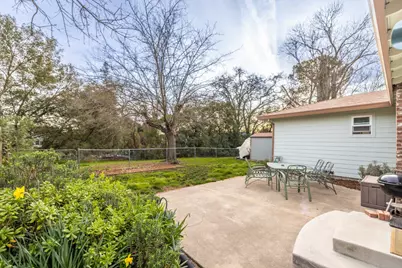 6454 Woodhills Way, Citrus Heights, CA 95621 - Photo 9