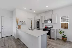 5040 Cumberland Dr, Roseville, CA 95747 - Photo 7